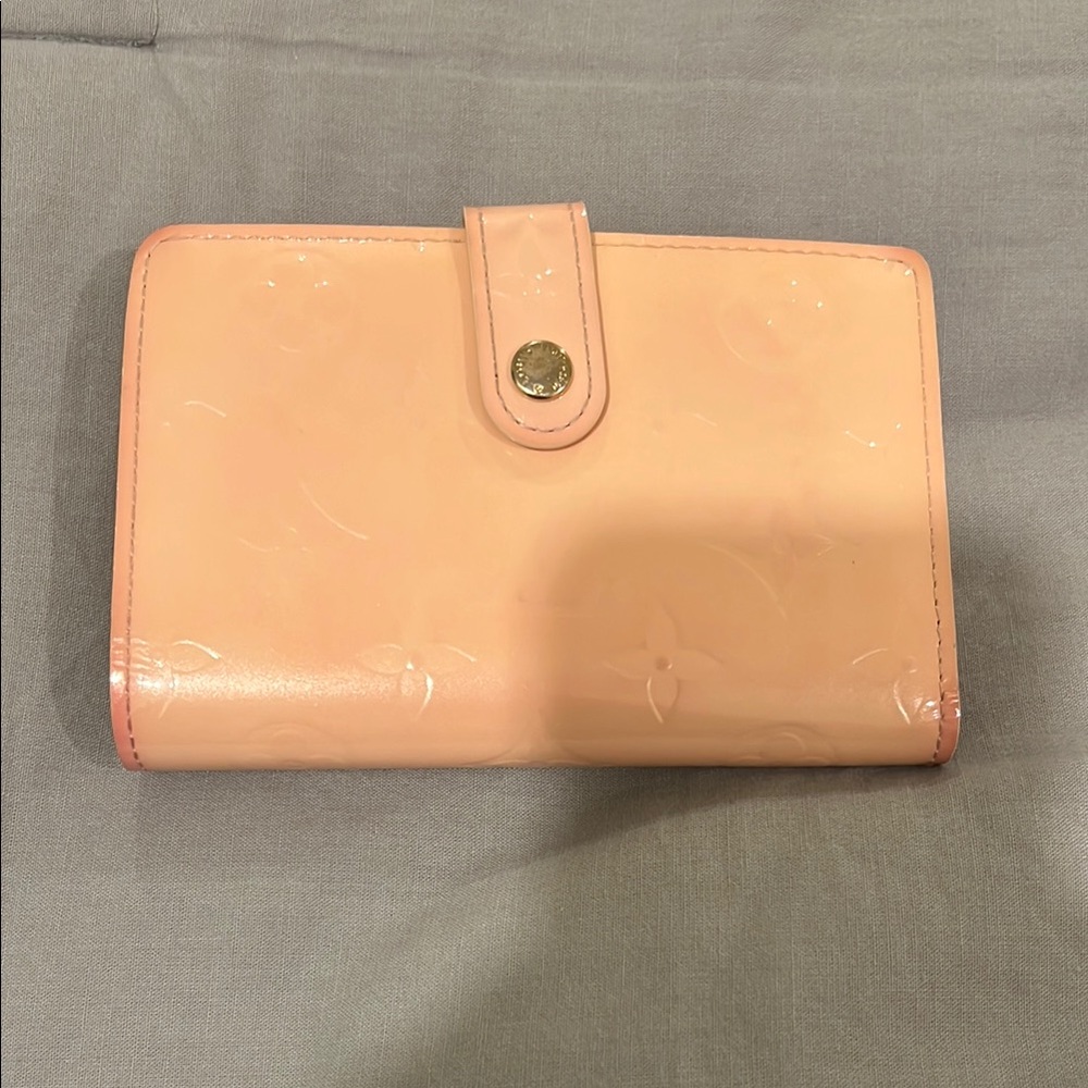Vintage Louis Vuitton Chic Pink Leather Wallet with Fold-Over Design